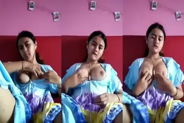 bokep Vcs Abg Manis Pamer Toket Sama Mantannya